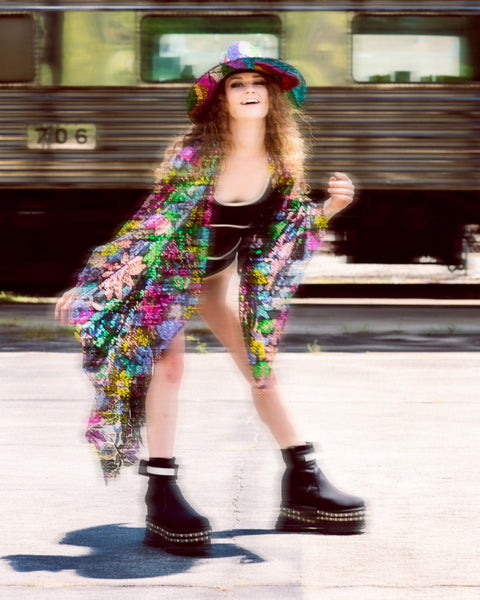 Floral Sequin Lace Bell Sleeve Kimono in Green