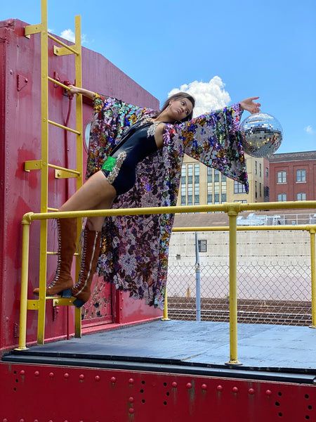 Floral Sequin Lace Bell Sleeve Kimono in Green